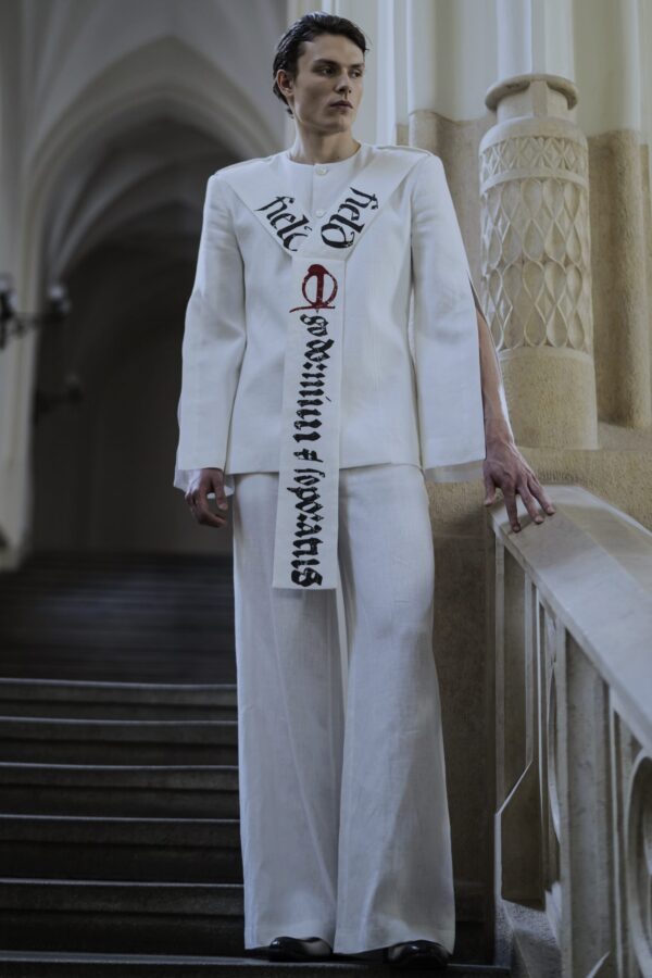 Garnitur lniany biały unisex z nadrukiem